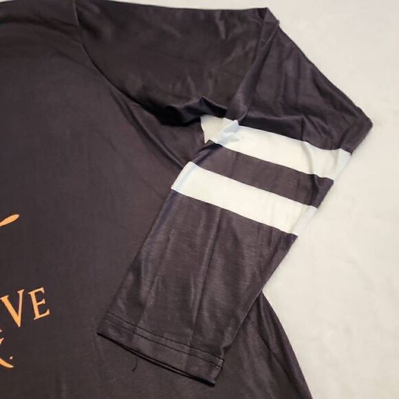 Unbranded NWOT Women's Long Sleeve Crew Neck Top with Graphics Size 4XL - Picture 4 of 8